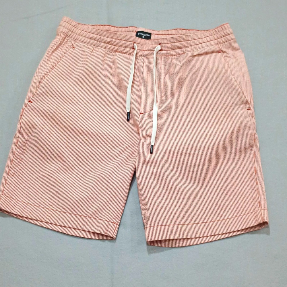 Strellson Kaji Relaxed Fit Seersucker Cotton Striped Chino Shorts Red White 32